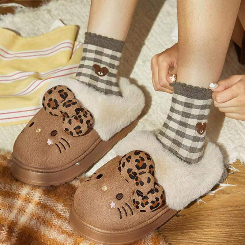 Autumn Winter Hello Kitty Slippers